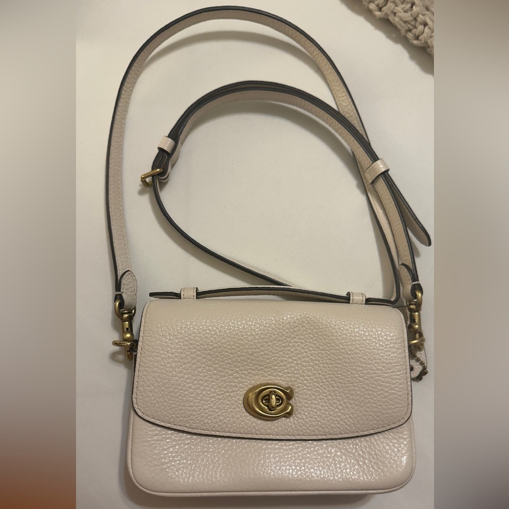 Coach Cream Crossbody Bag with Gold Accents - Cassie 19